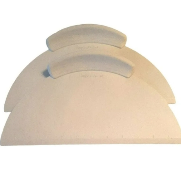 The Pampered Chef Lift Serve Dough Scraper, Cake Mover, Transfer Paddles 12" - Picture 2 of 6